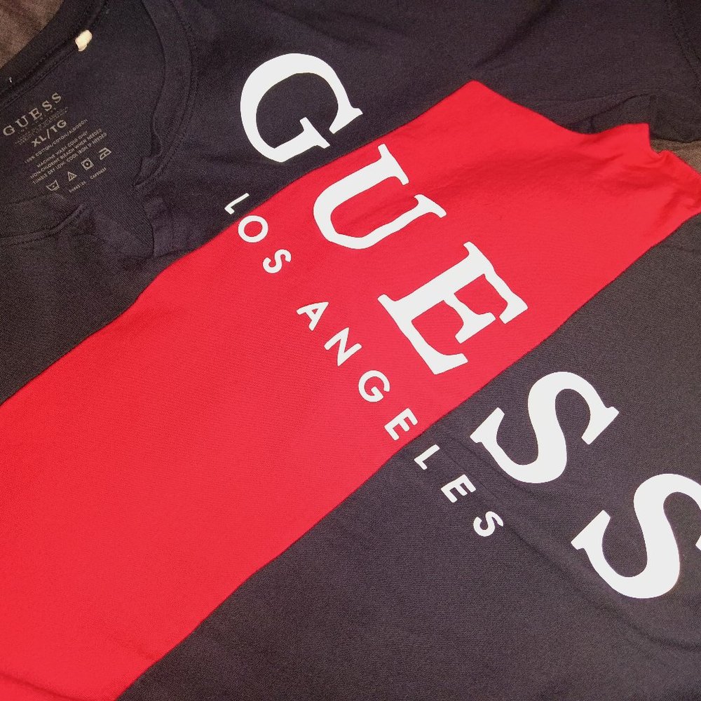 Bundle of 2 shirts-Guess & Eckō